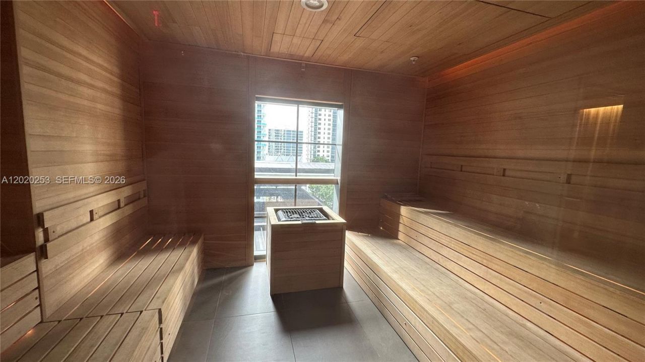 601 NE 1st Ave , Unit 3807, Miami, FL 33132 Photo