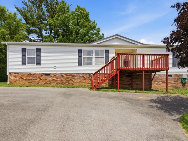 670 Liberty ST , Christiansburg, VA 24073