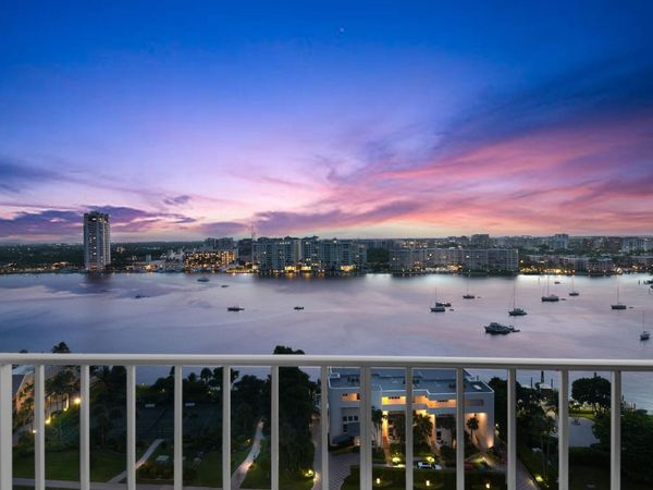 550 S Ocean Boulevard, Unit 1009, Boca Raton, FL 33432