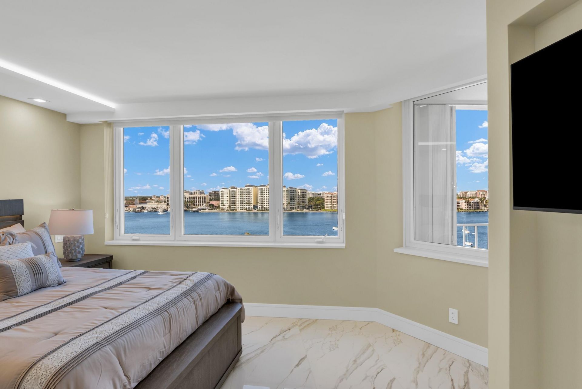 550 S Ocean Boulevard, Unit 1009, Boca Raton, FL 33432 Photo