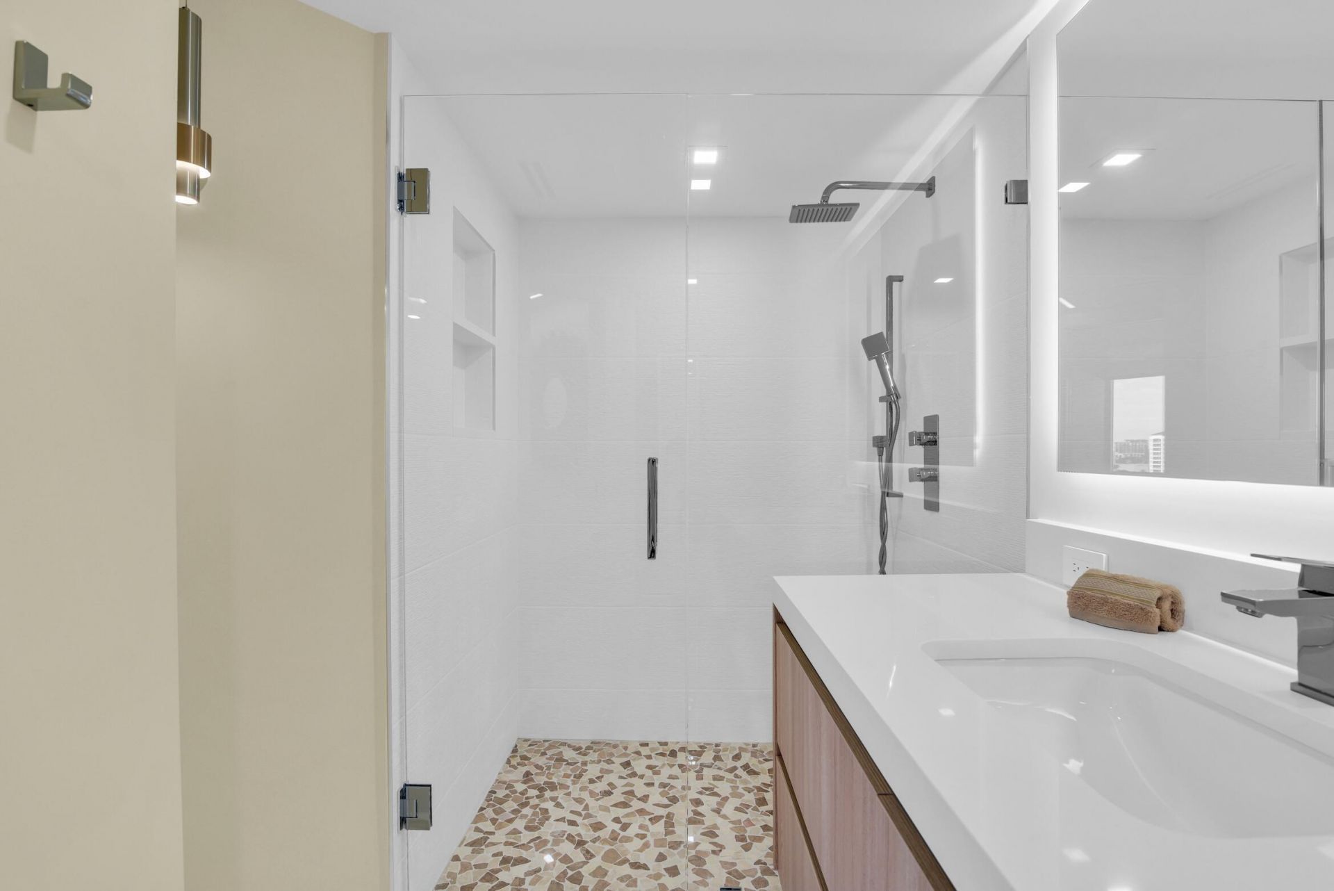 550 S Ocean Boulevard, Unit 1009, Boca Raton, FL 33432 Photo