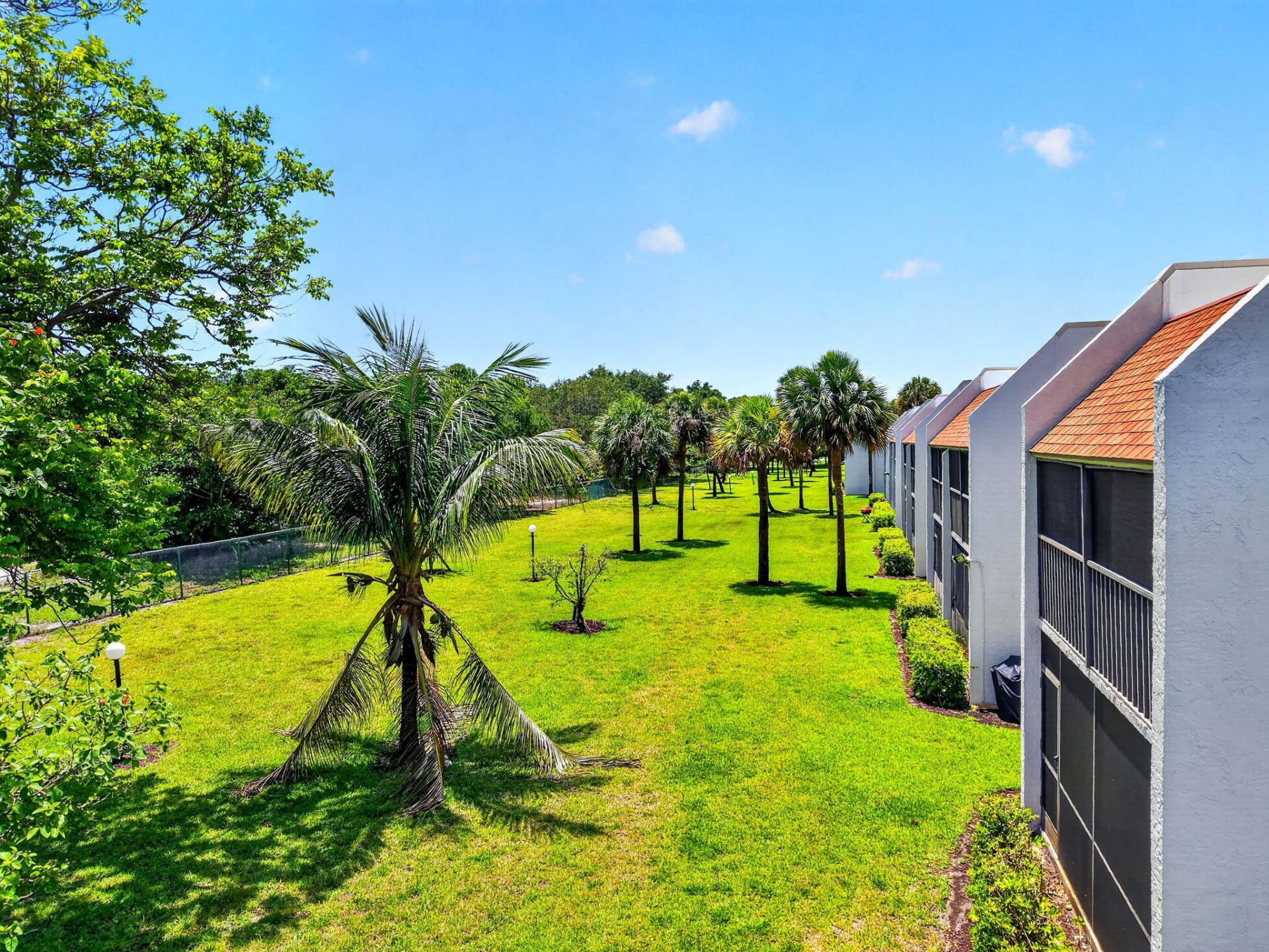 2975 SW 22nd Avenue, Unit 2010, Delray Beach, FL 33445 Photo