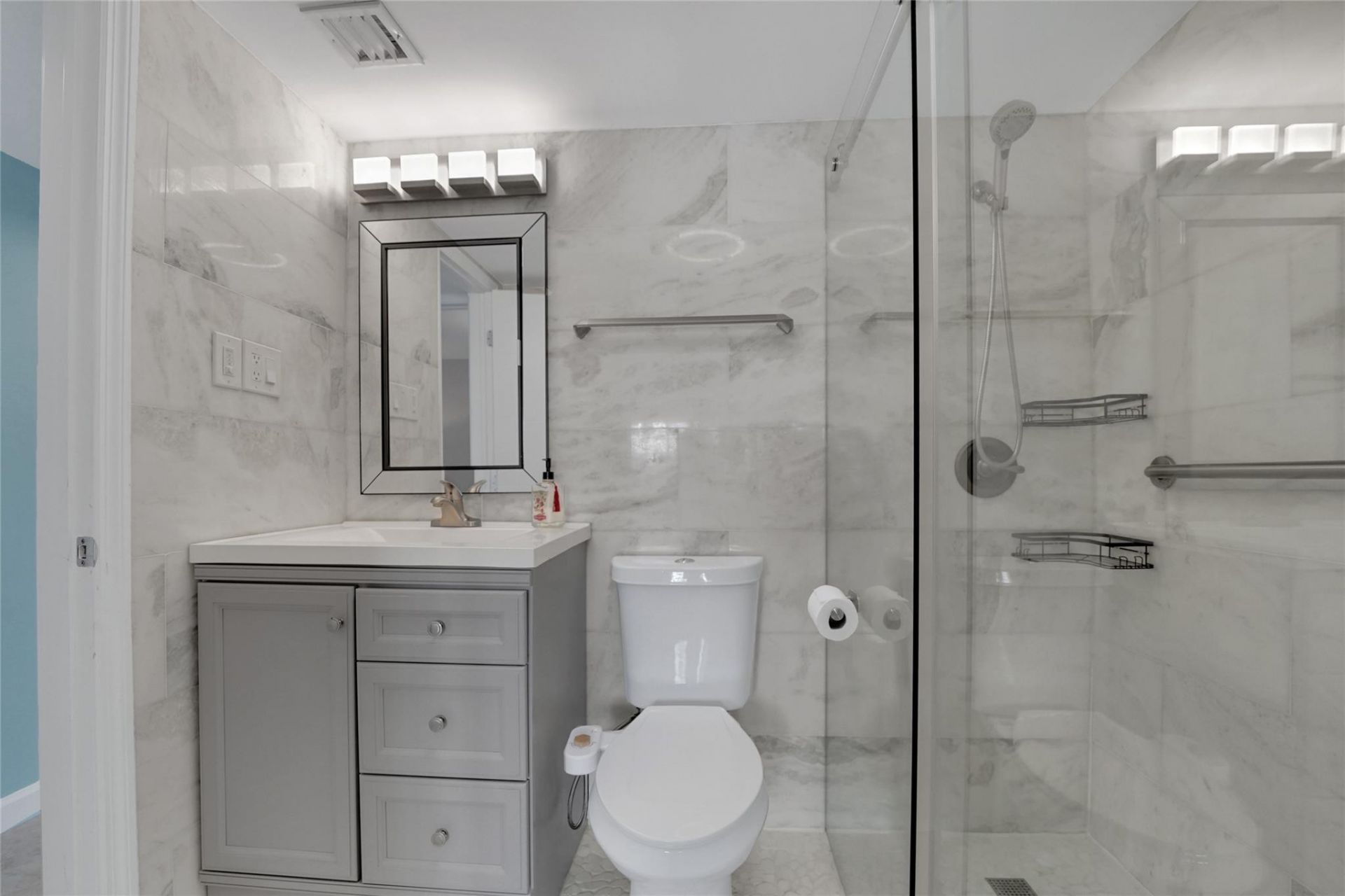 2864 NE 33rd Court, Fort Lauderdale, FL 33306 Photo