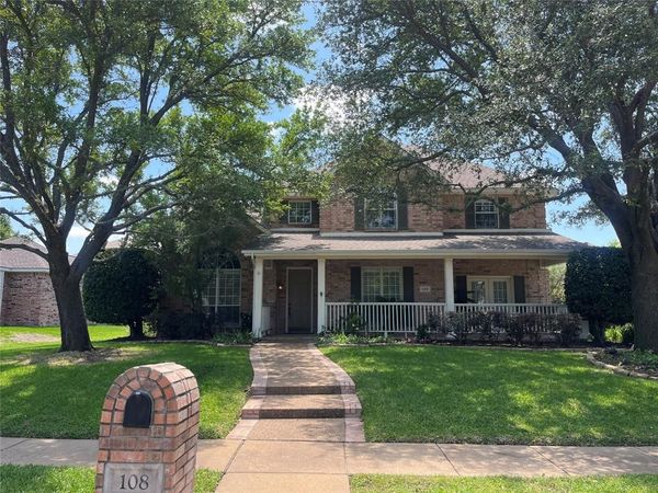 108 Windsor Drive, Murphy, TX 75094