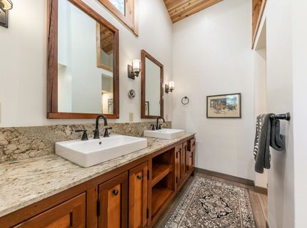 1402 Oxen Run Road, Truckee, CA 96161 Photo