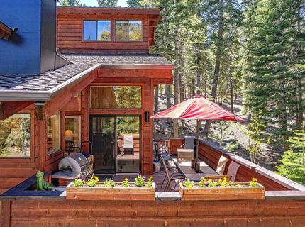 1402 Oxen Run Road, Truckee, CA 96161 Photo