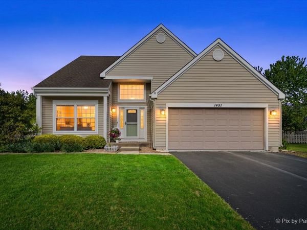 1491 Woodscreek Circle , Crystal Lake, IL 60014