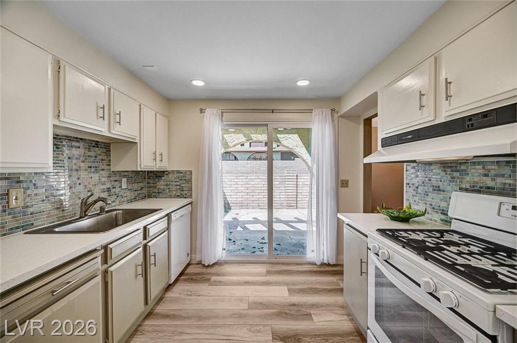 3141 Arville Street, Unit na, Las Vegas, NV 89102 Main Photo