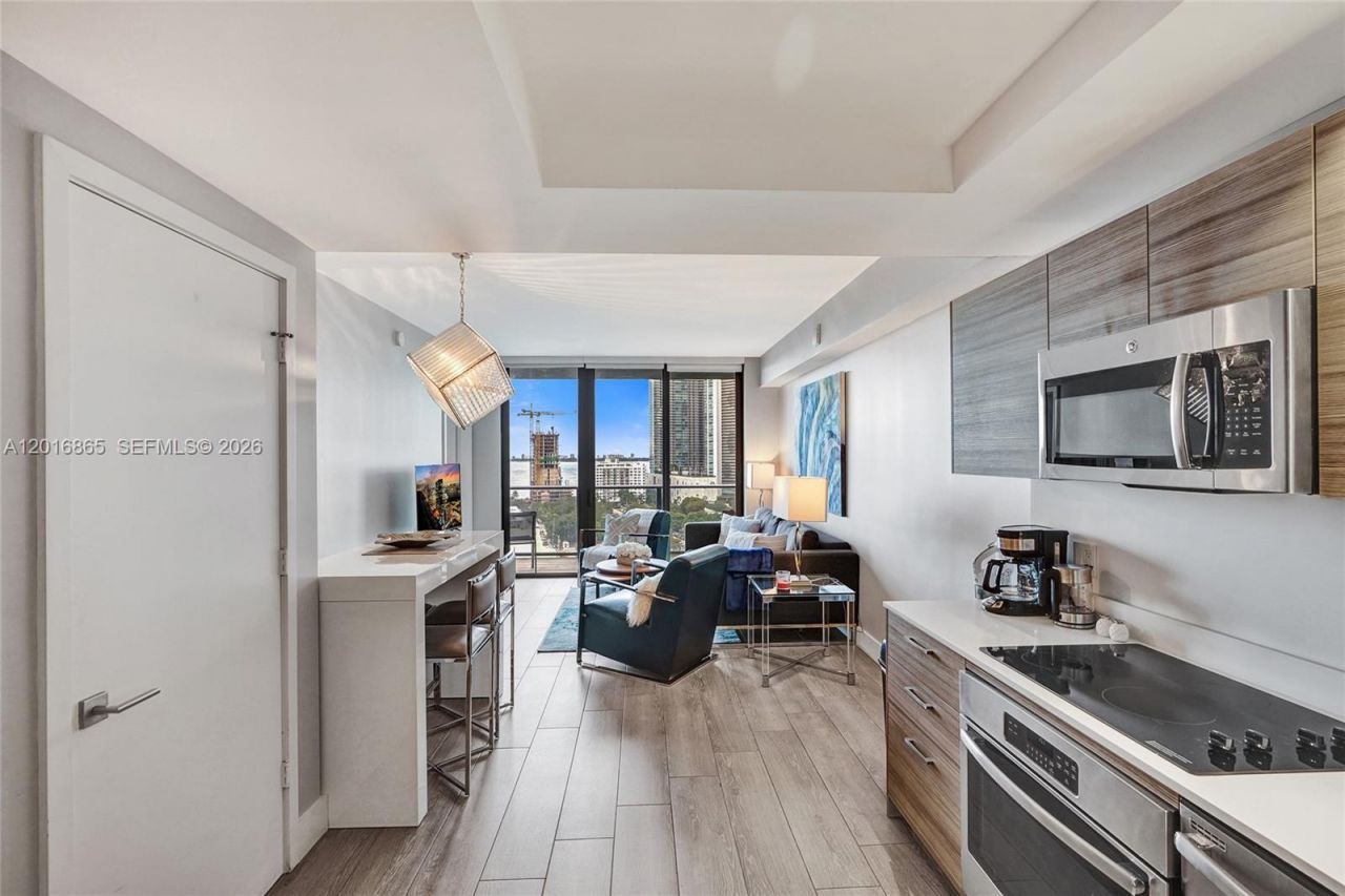121 NE 34th St, Unit 1406A, Miami, FL 33137 Photo