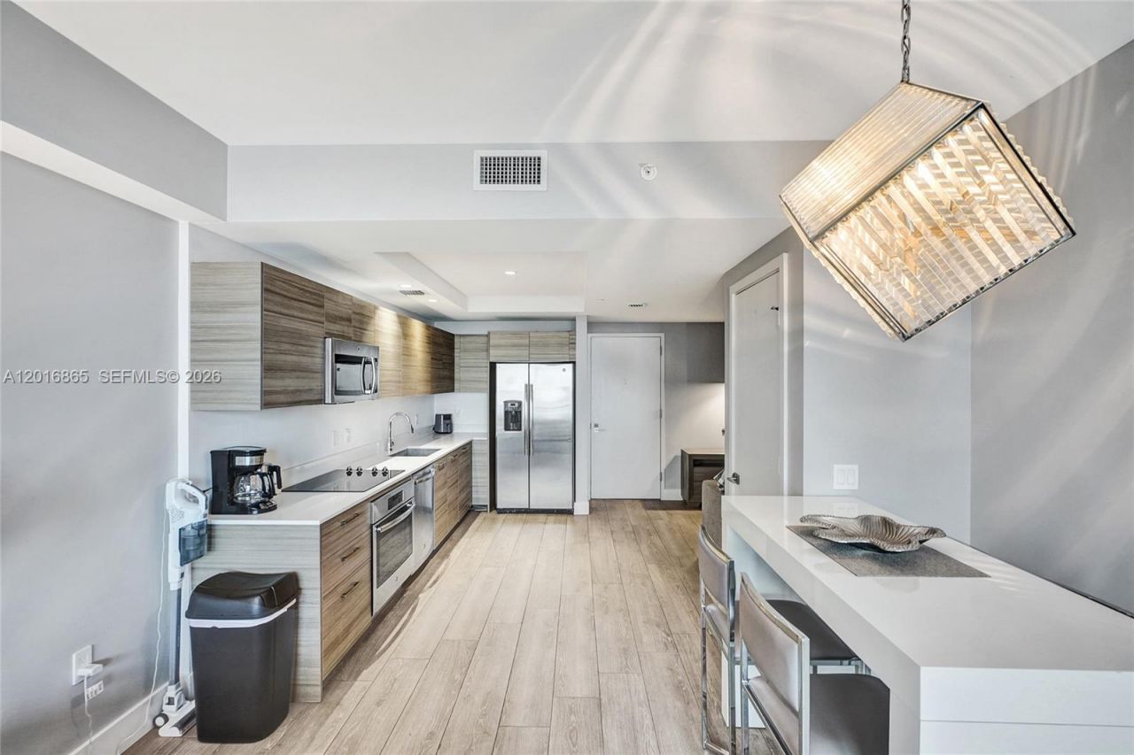 121 NE 34th St, Unit 1406A, Miami, FL 33137 Photo