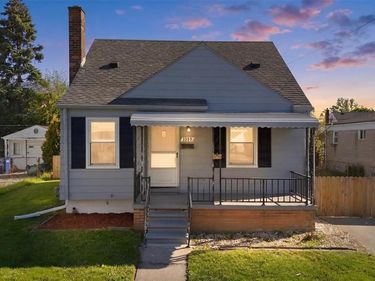 1059 Farnham Avenue, Lincoln Park, MI 48146
