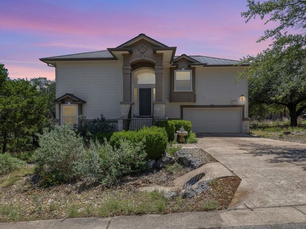 501 Lakeland CIR, Lago Vista, TX 78645