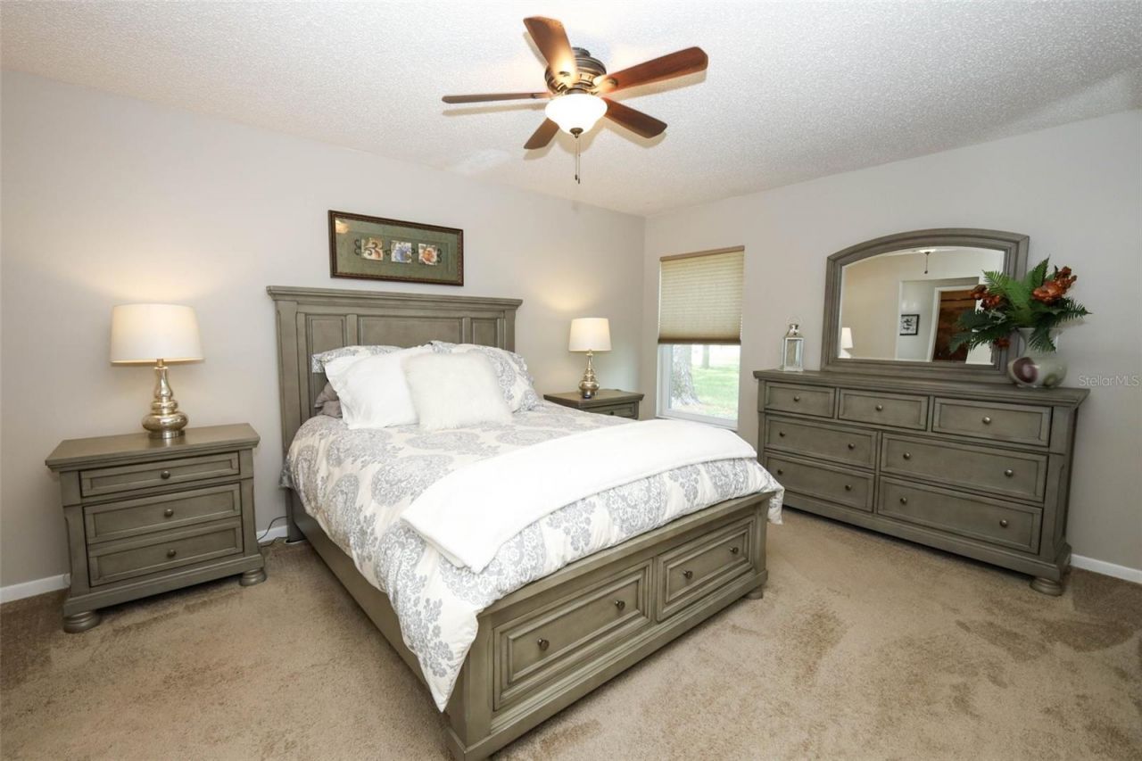 658 Woodridge Drive , Fern Park, FL 32730 Photo