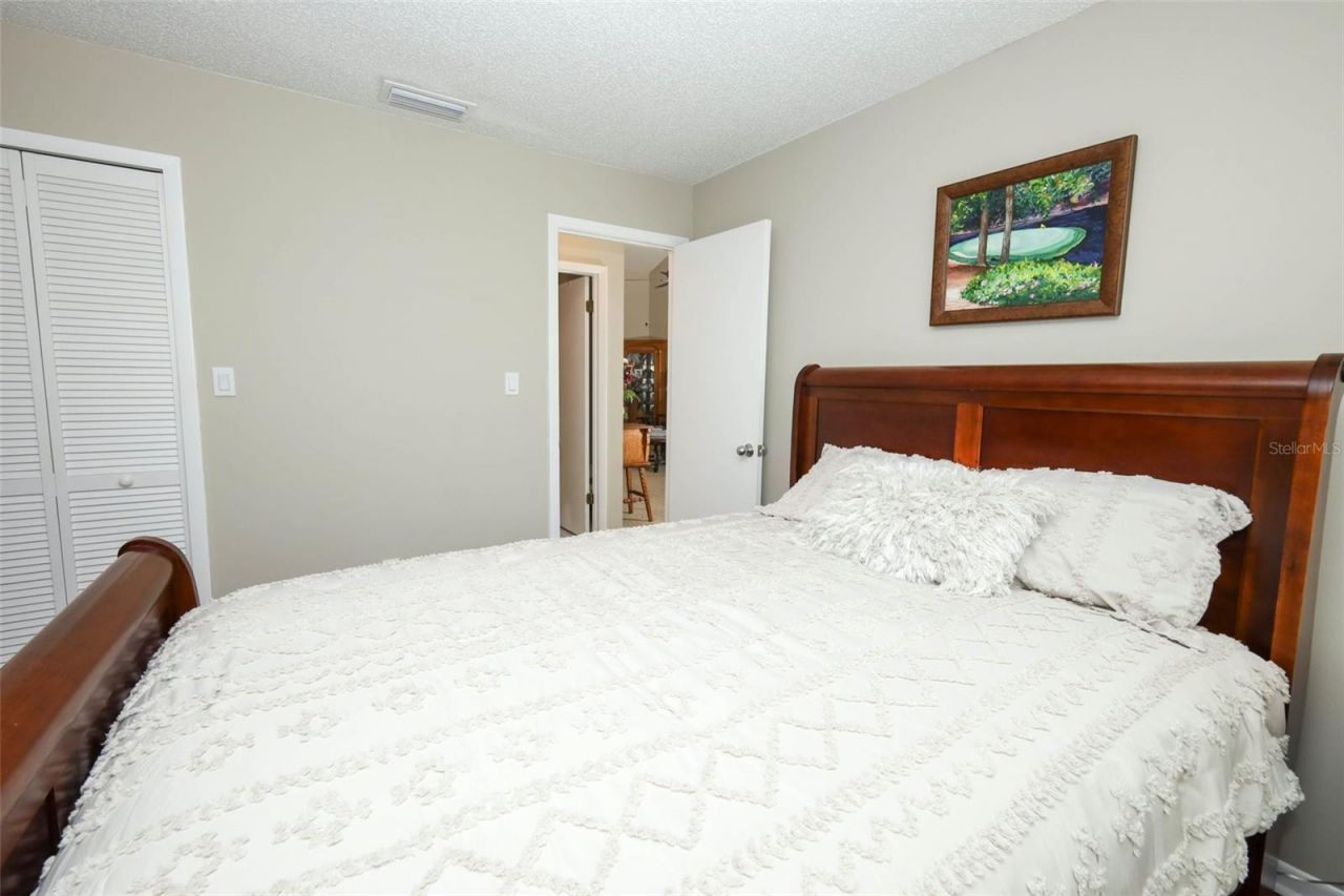 658 Woodridge Drive , Fern Park, FL 32730 Photo