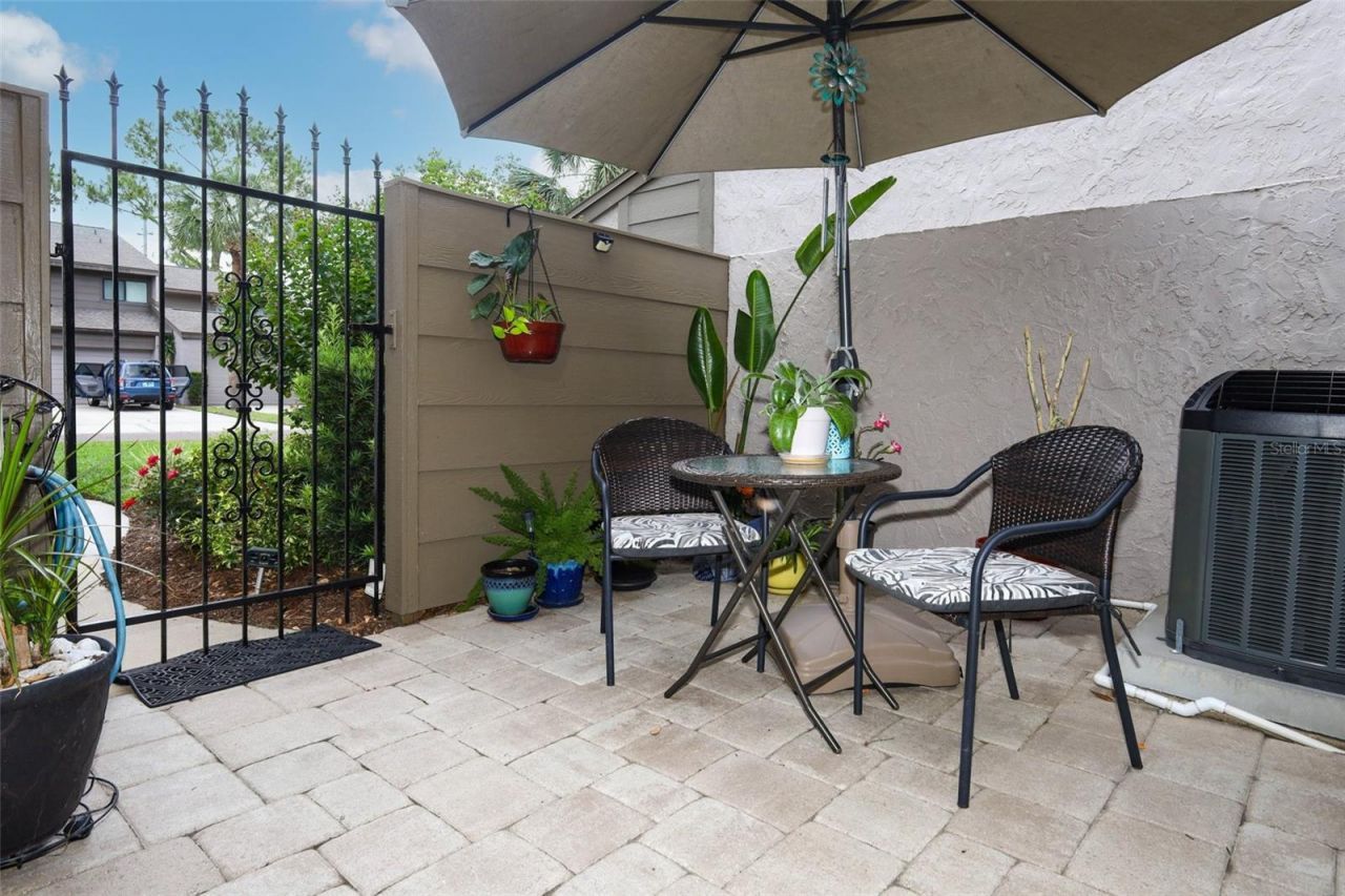658 Woodridge Drive , Fern Park, FL 32730 Photo