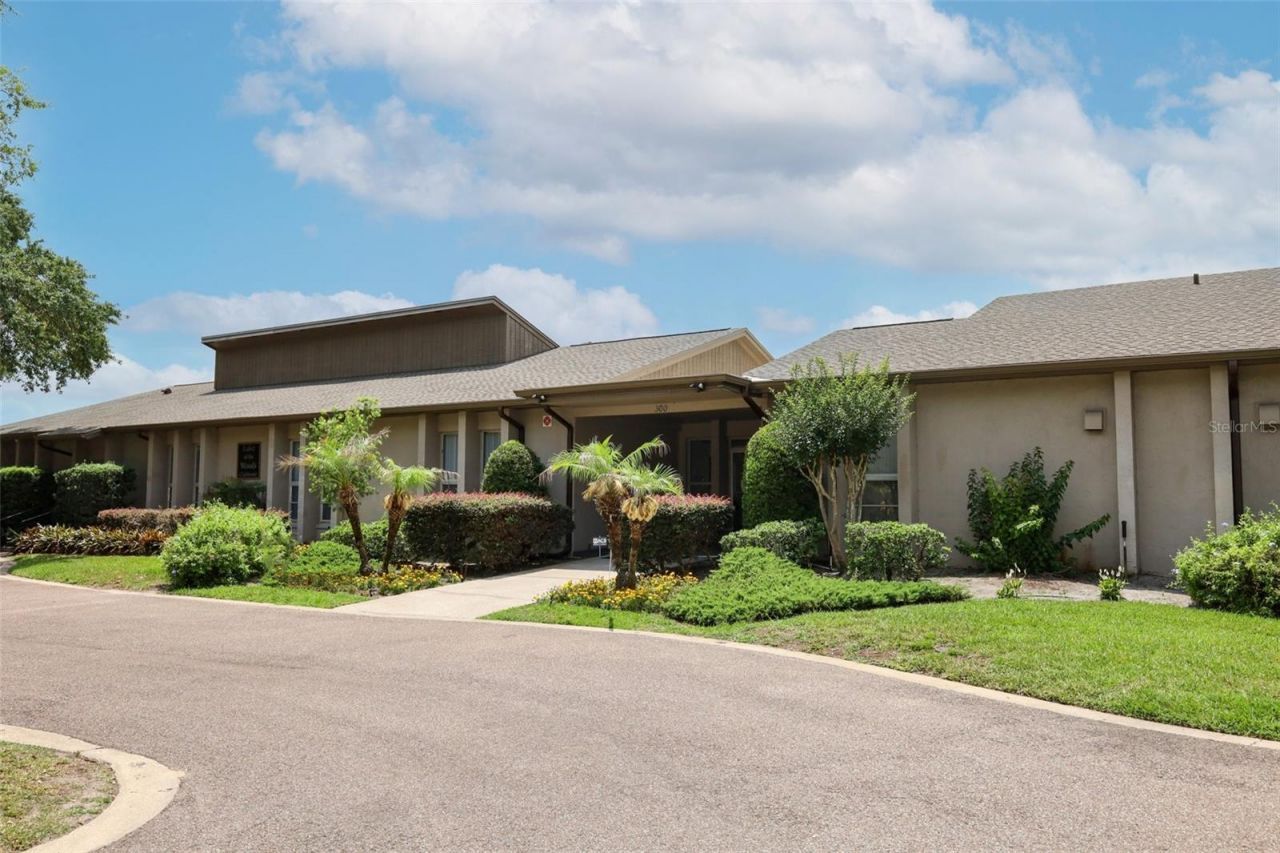 658 Woodridge Drive , Fern Park, FL 32730 Photo