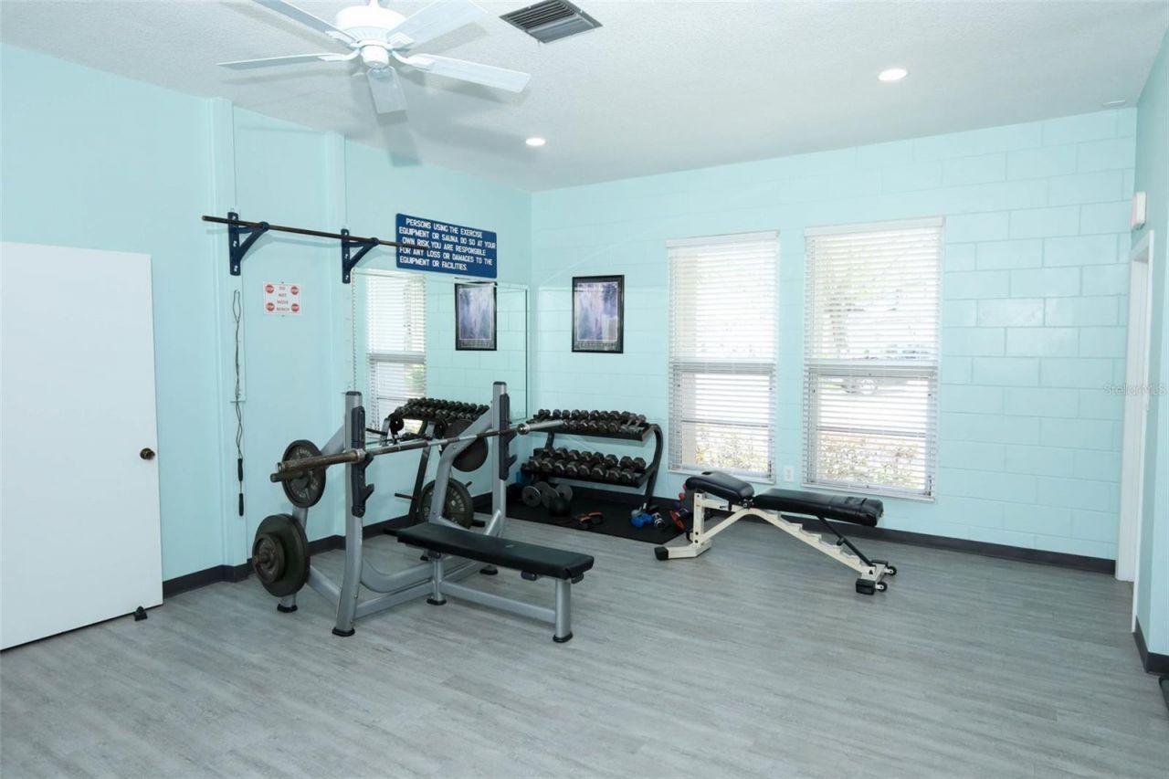 658 Woodridge Drive , Fern Park, FL 32730 Photo