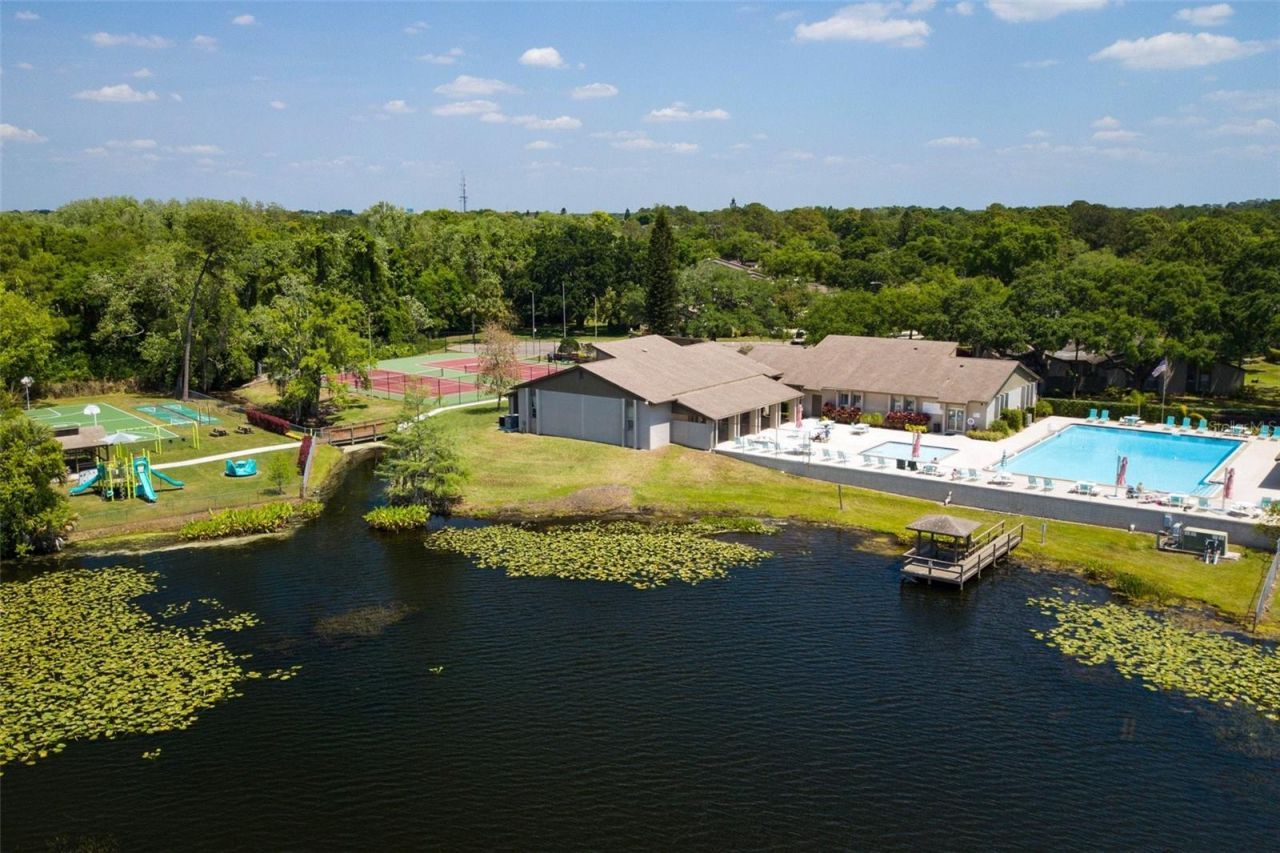 658 Woodridge Drive , Fern Park, FL 32730 Photo