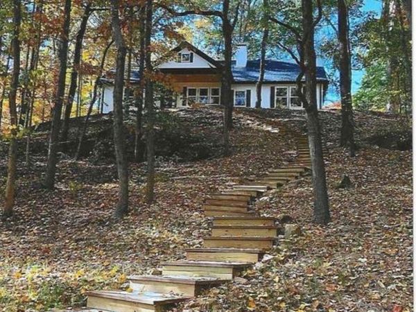 3118 S Hoff Lane, Bloomington, IN 47403