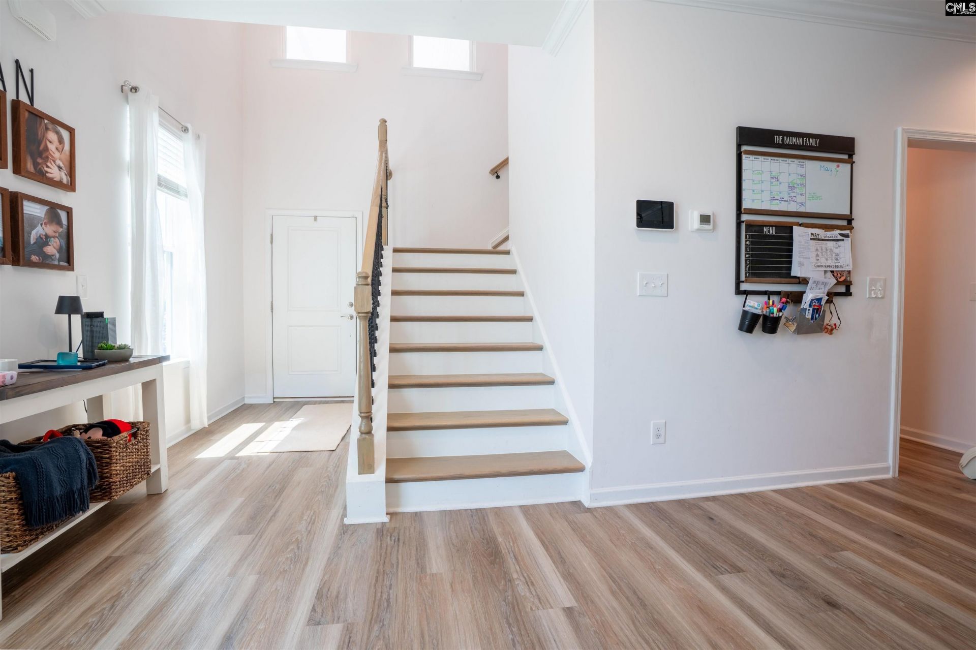 838 Bergenfield Lane Photo 14
