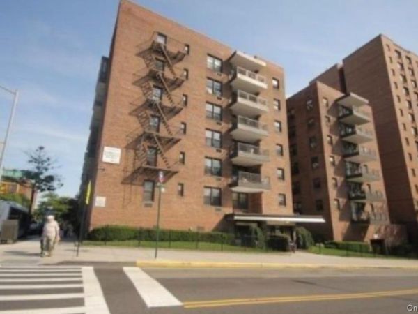 13870 Elder Avenue , Unit 7th floor, Flushing, NY 11355