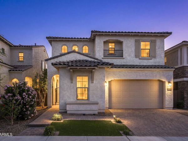 3511 E Crest Lane, Phoenix, AZ 85050