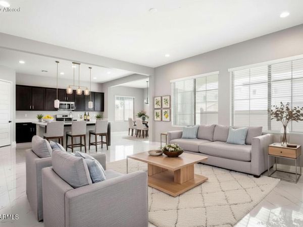 3511 E Crest Lane, Phoenix, AZ 85050