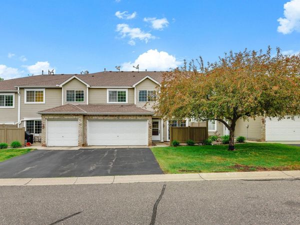 11256 Providence Lane, Eden Prairie, MN 55344