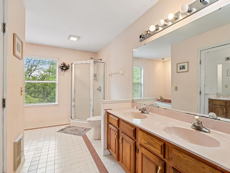 1482 Waycross Road, Forest Park, OH 45240 Photo 16