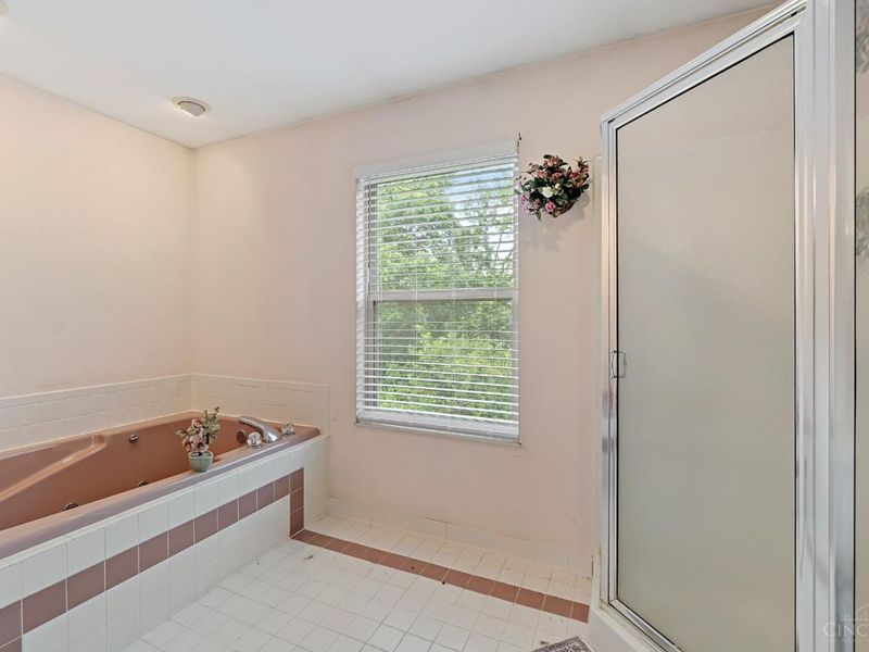 1482 Waycross Road, Forest Park, OH 45240 Photo 18