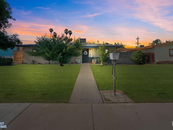 708 White Ln , Bakersfield, CA 93307