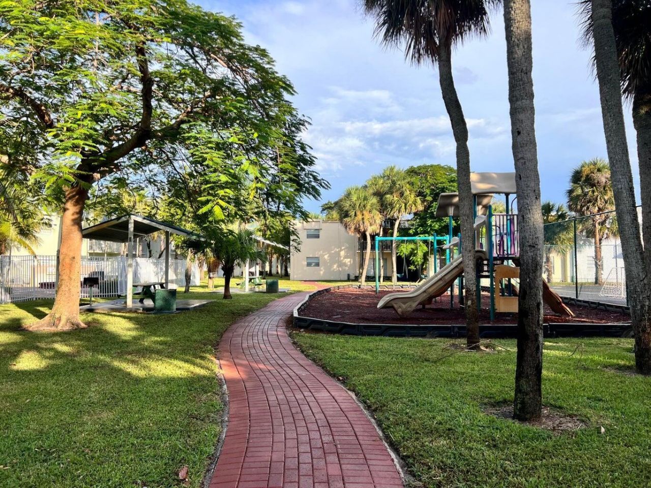 409 Executive Center Drive, Unit 209, West Palm Beach, FL 33401 Photo
