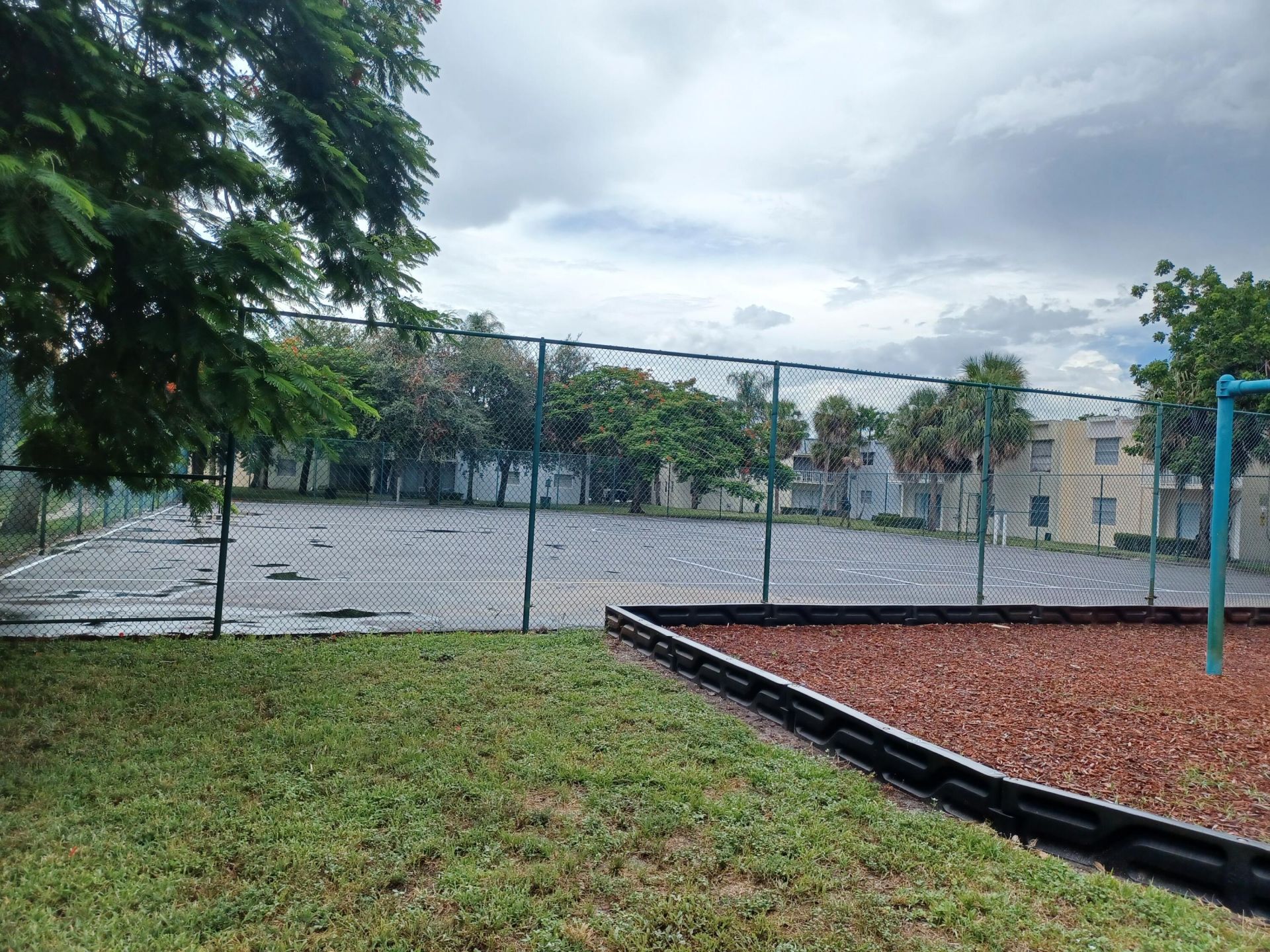 409 Executive Center Drive, Unit 209, West Palm Beach, FL 33401 Photo