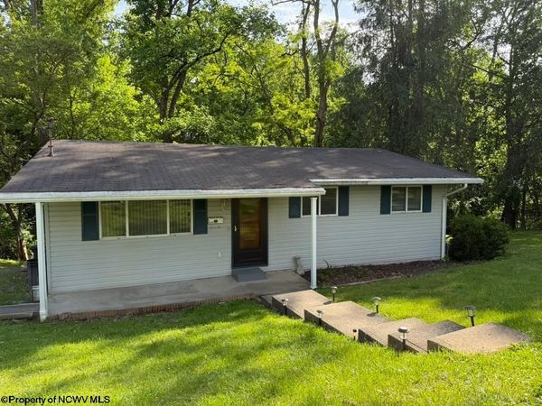 151 Grove Street, Westover, WV 26501