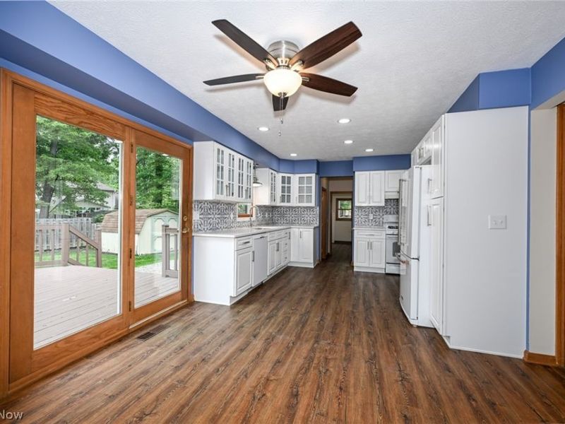 8460 Old Post Road, Olmsted Falls, OH 44138 Photo 13