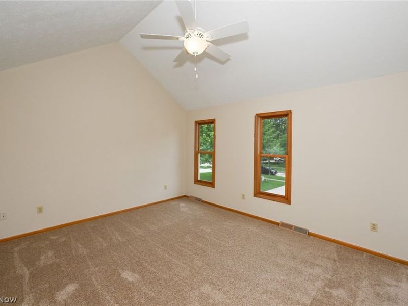 8460 Old Post Road, Olmsted Falls, OH 44138 Photo 25