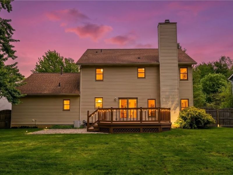 8460 Old Post Road, Olmsted Falls, OH 44138 Photo 3