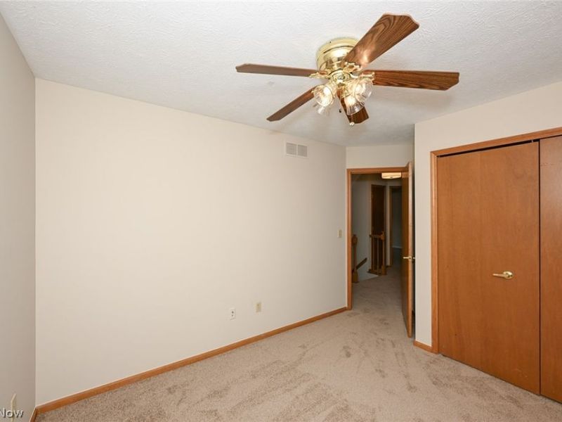 8460 Old Post Road, Olmsted Falls, OH 44138 Photo 32
