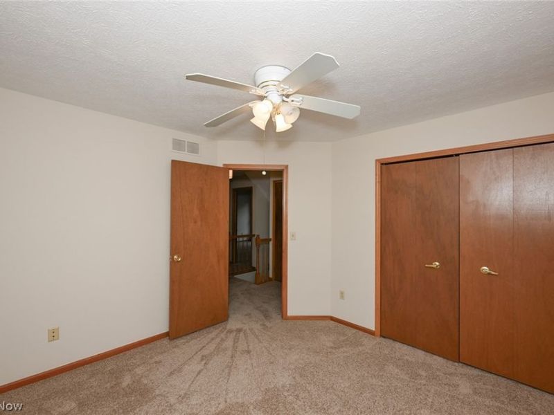 8460 Old Post Road, Olmsted Falls, OH 44138 Photo 36