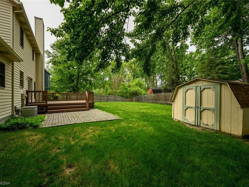 8460 Old Post Road, Olmsted Falls, OH 44138 Photo 40