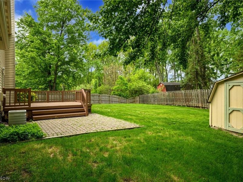 8460 Old Post Road, Olmsted Falls, OH 44138 Photo 47