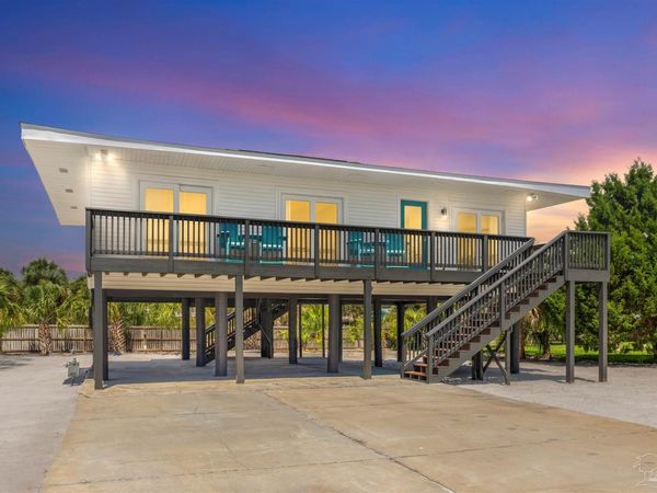 903 Panferio Dr, Pensacola Beach, FL 32561
