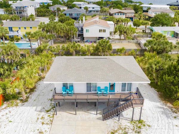 903 Panferio Dr, Pensacola Beach, FL 32561