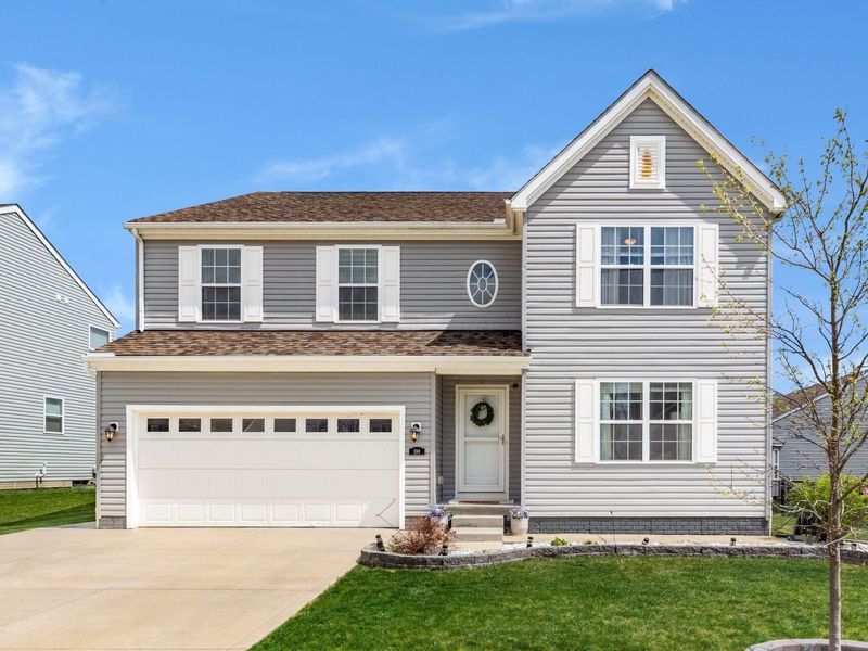 198 Rosewood Loop SW, Commercial Point, OH 43116 Photo 2