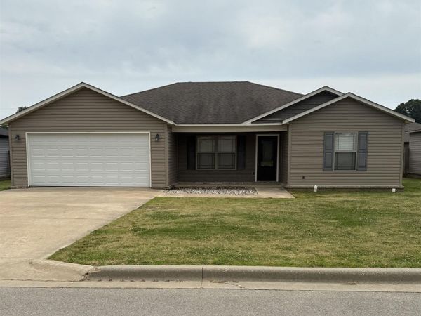 Paragould, AR 72450