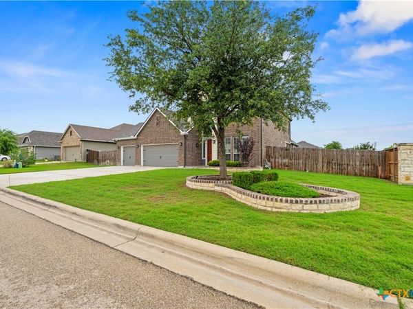 5353 Lancaster Drive , Belton, TX 76513