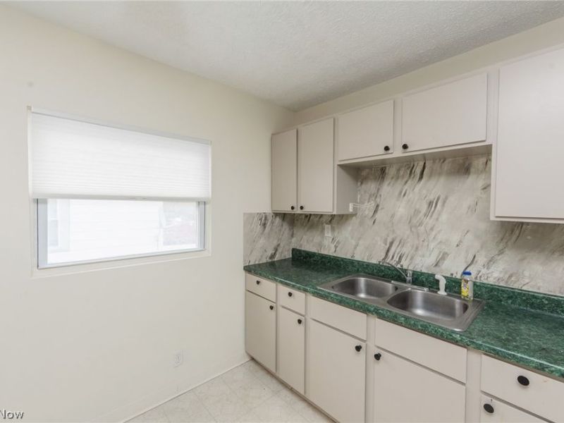 2301 Hood Avenue, Cleveland, OH 44109 Photo 19