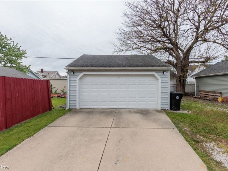 2301 Hood Avenue, Cleveland, OH 44109 Photo 5