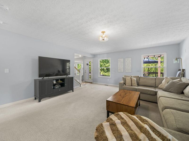 7541 Totten Springs Drive, Westerville, OH 43082 Photo 23