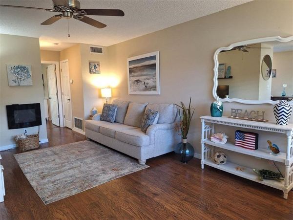 50 Woodland Drive , Unit 203, Vero Beach, FL 32962